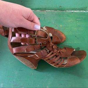 Boutique 9 strappy leather sandals